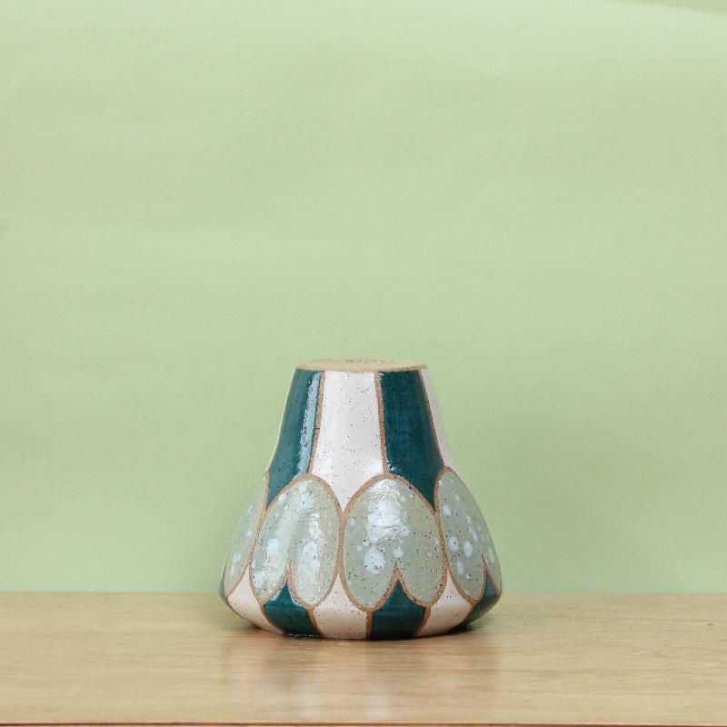 Stoneware Vase with Tulip Pattern