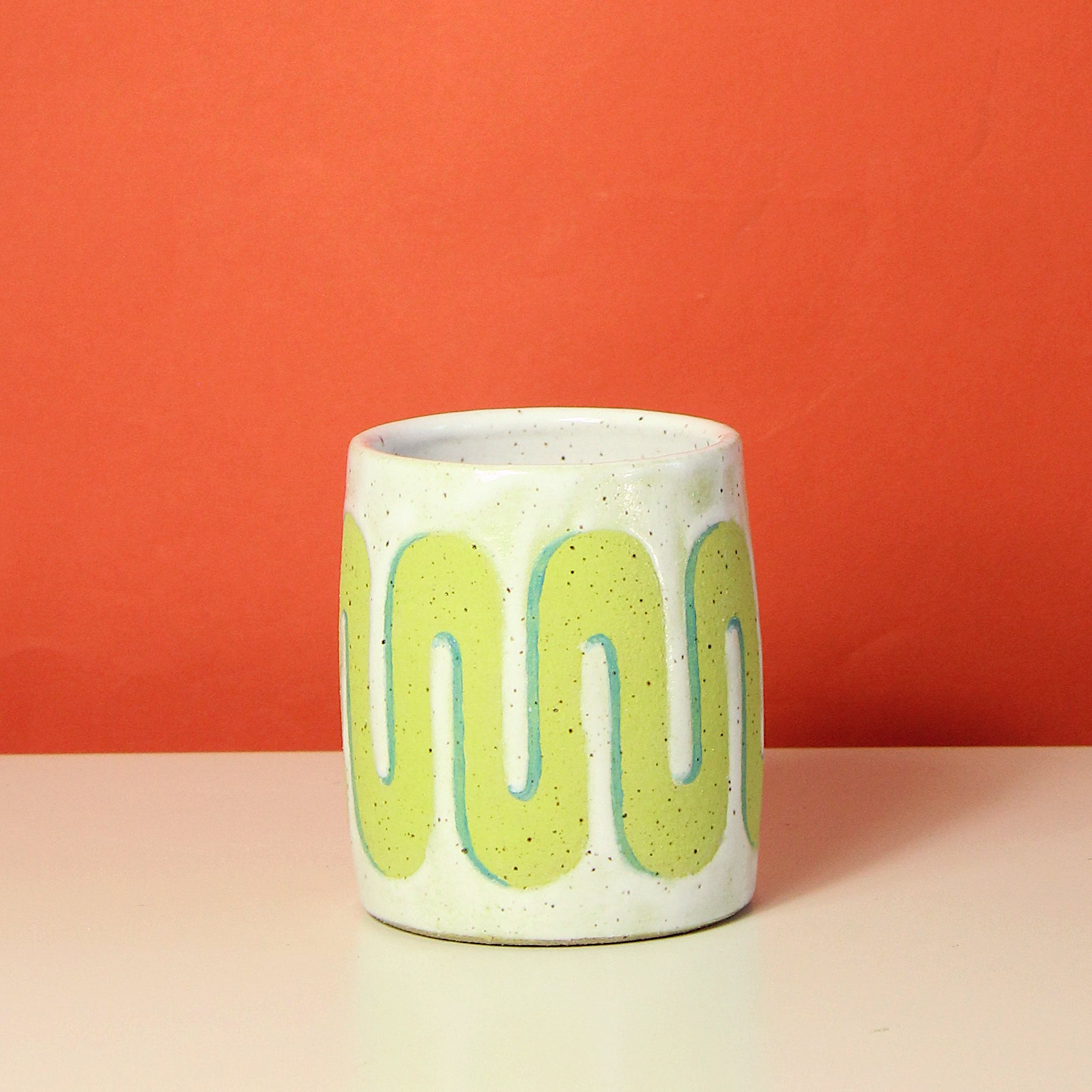 Glazed Stoneware Tumbler with Chunky Arch Pattern (SECOND)