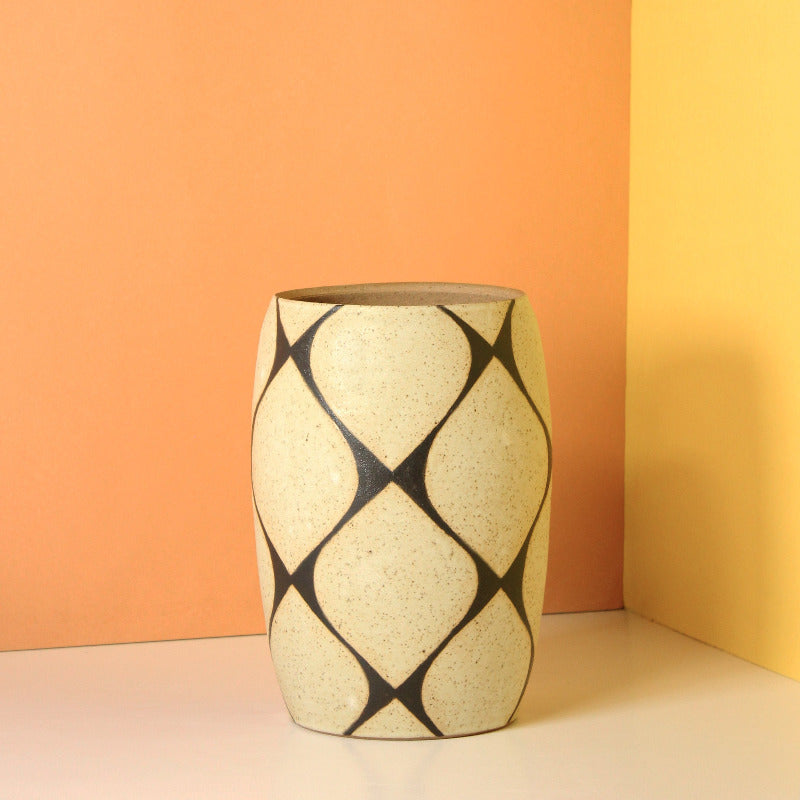 Made-to-Order Pot with Lattice Pattern